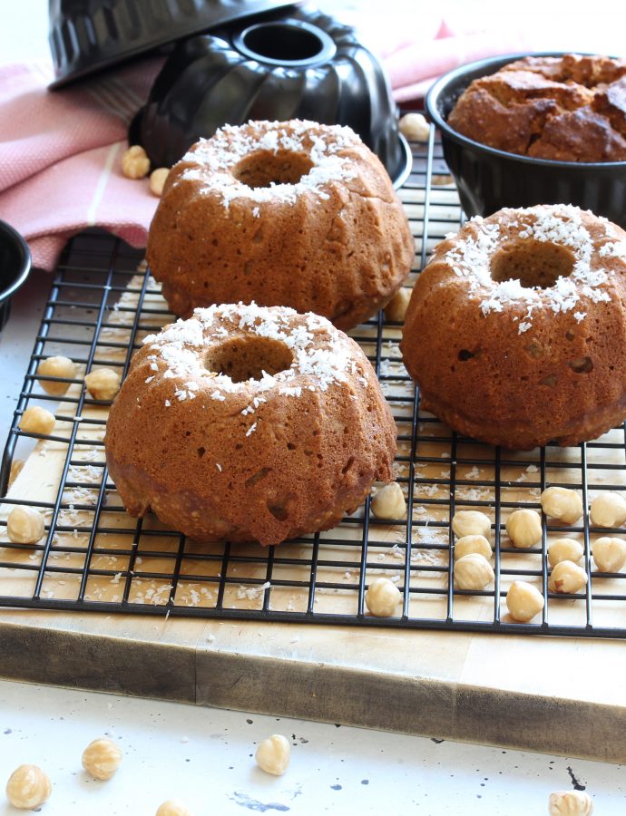 Coffee & Hazelnut Cakes